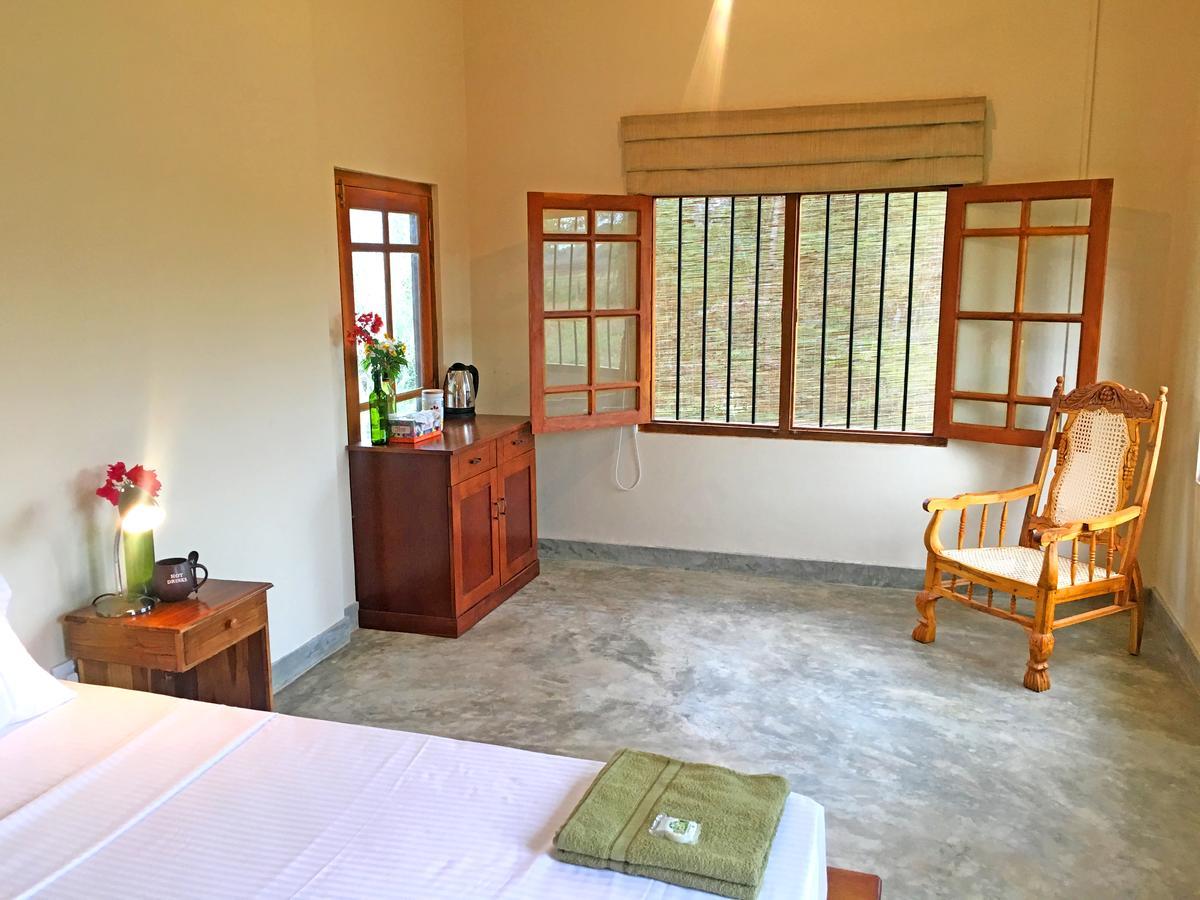 פוטאלם Captain'S Bird Safari Lodge מראה חיצוני תמונה