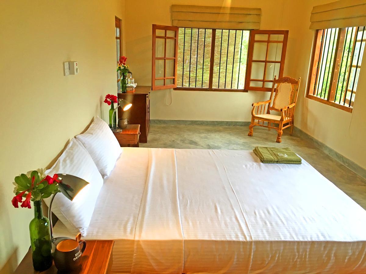 פוטאלם Captain'S Bird Safari Lodge מראה חיצוני תמונה